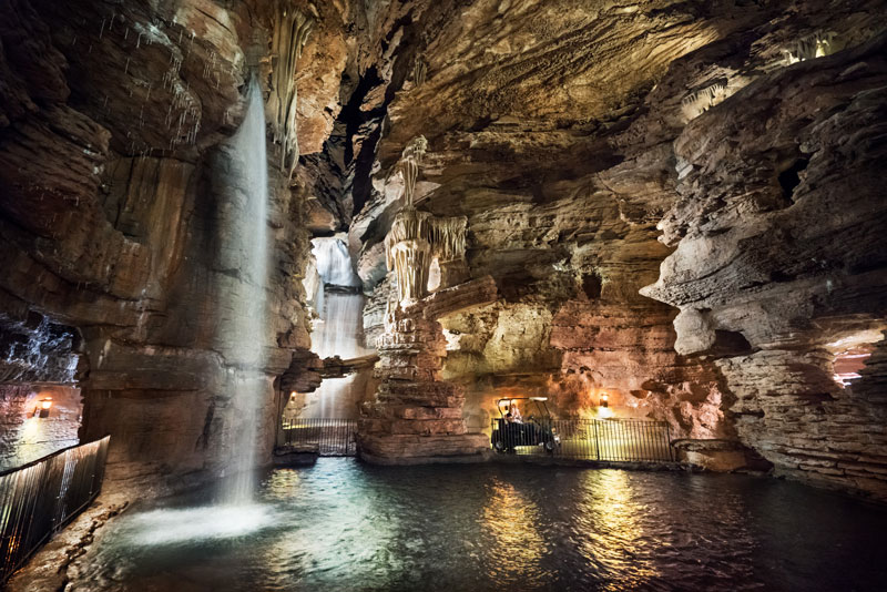 Bass Pro Shops Springfield Missouri 😃 Quick Tour 🤠 Outdoor World 😎  #outdoors #springfield 