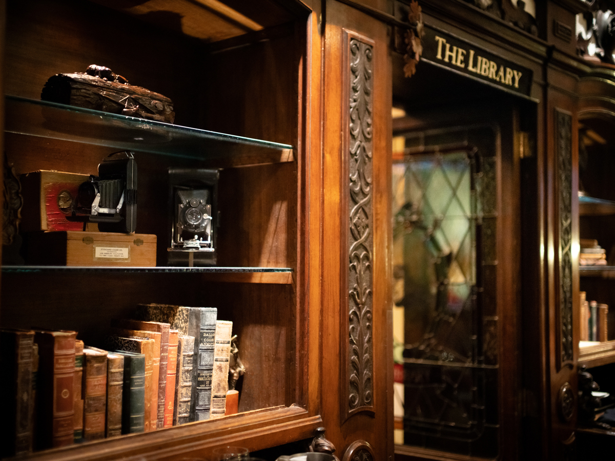 Worm House Library
